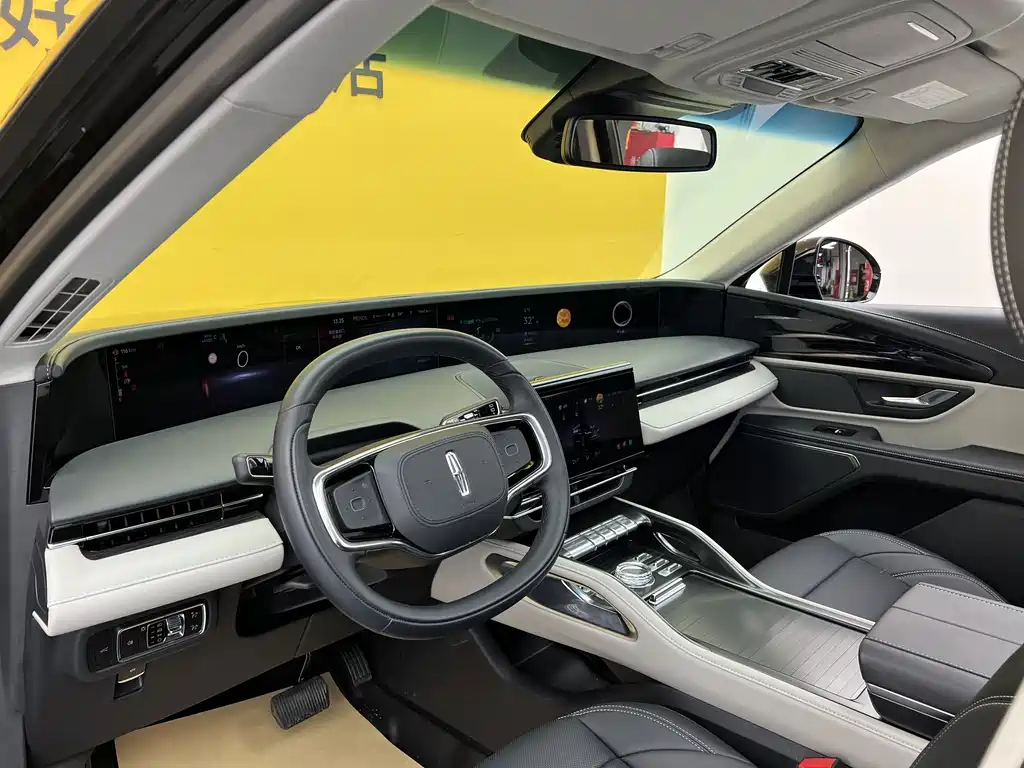 Lincoln Nautilus 2026 2.0T AWD Exclusive Edition