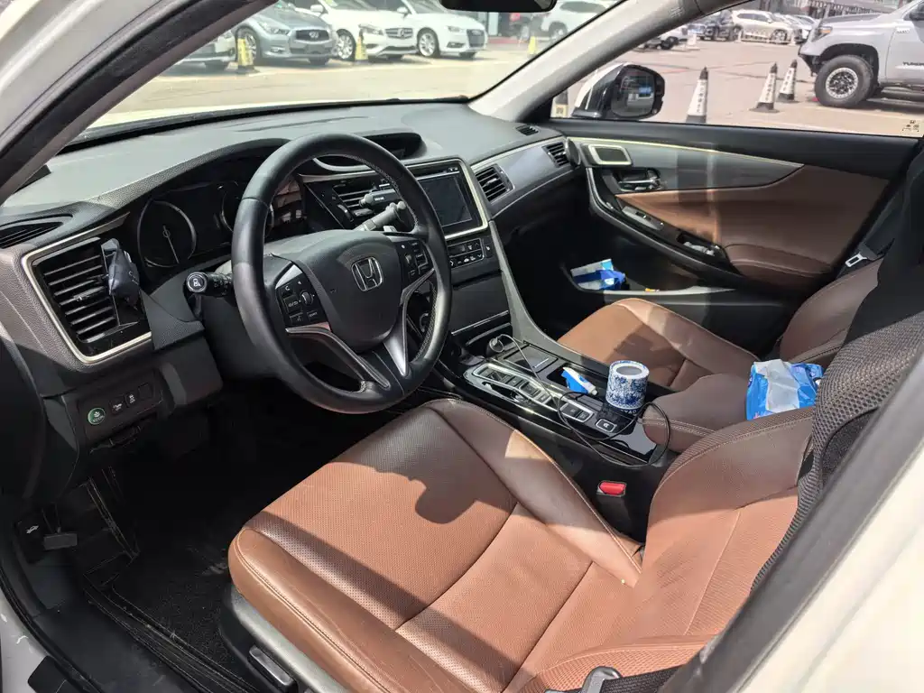 Honda Spirior 2017 Hybrid 2.0L Jingchi Edition