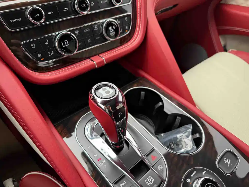 Bentayga 2022 4.0T V8