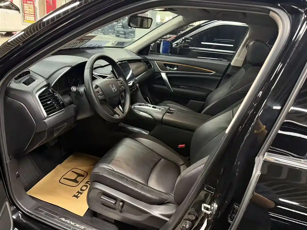 Honda Avancier 2017 370TURBO 2WD Luxury Edition