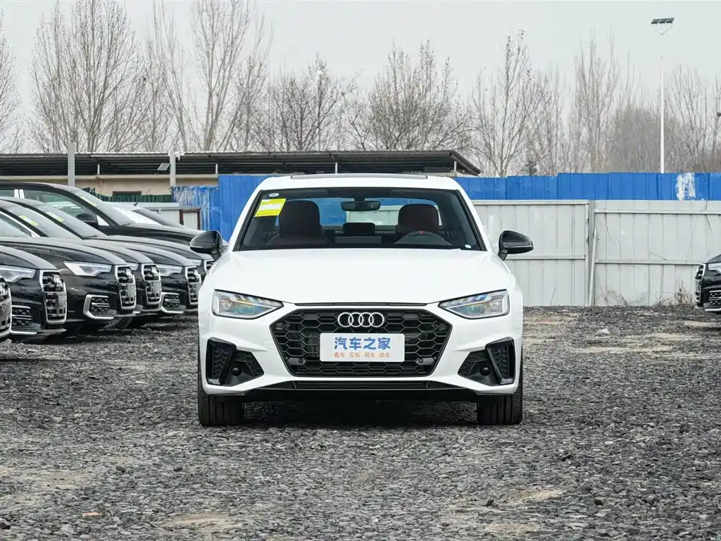 Audi A4L 2025 2 Million Edition 40 TFSI Luxury Dynamic B&O Star Night Edition