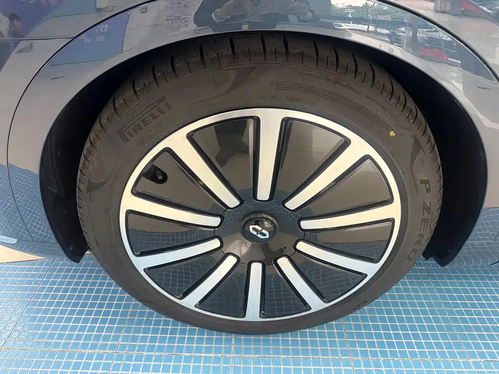 AITO M9 2024 Ultra EV 100kWh 5-Seater