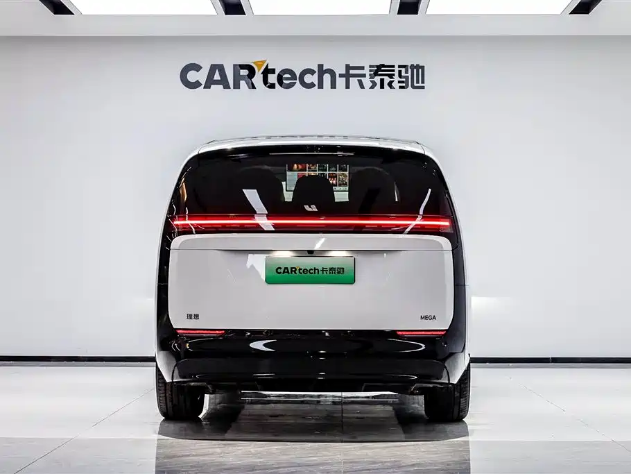 Li Auto MEGA 2025 Ultra Smart Refresh Edition