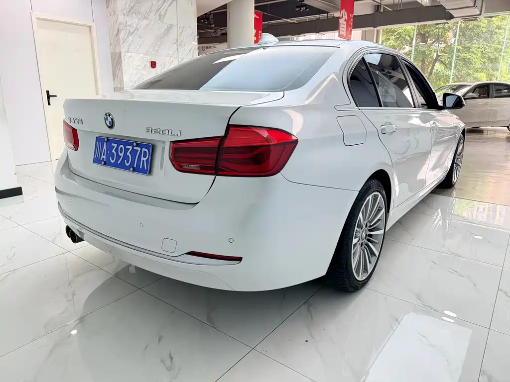 BMW 3 Series 2019 320Li Fashion