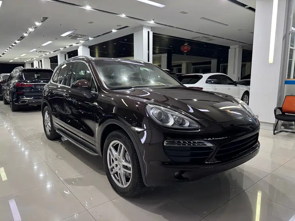 Porsche Cayenne S 2011