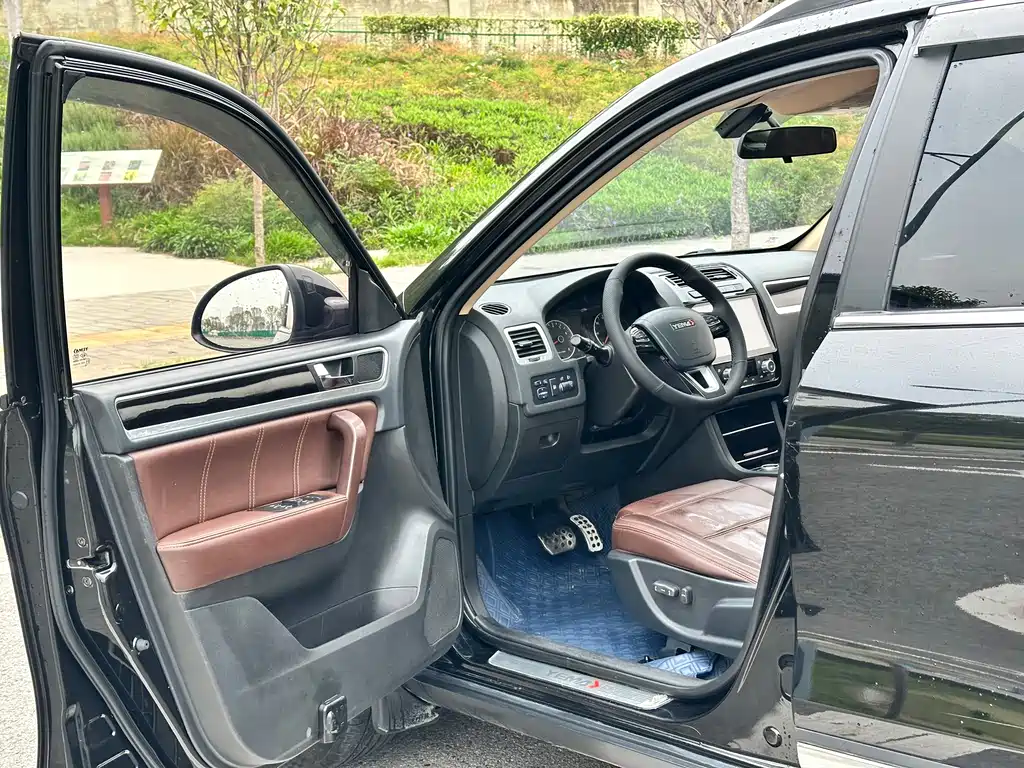 Yema T70 2016 Upgraded Edition 1.8T CVT Flagship