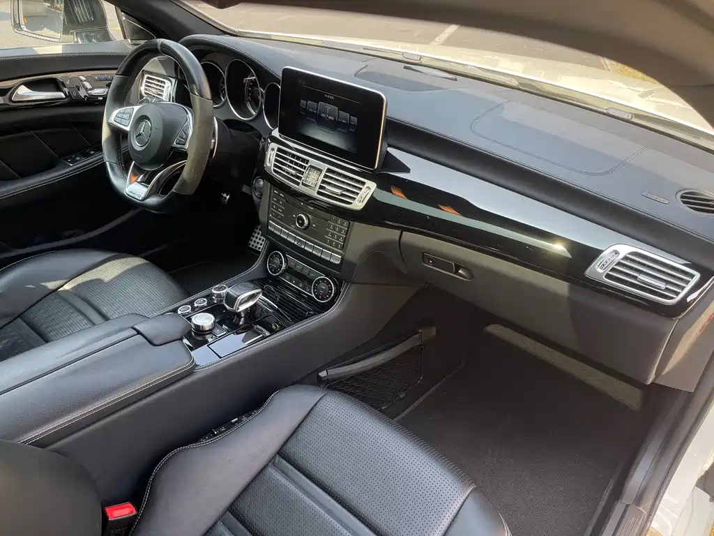 Mercedes-Benz CLS AMG 2015 AMG CLS 63 S 4MATIC