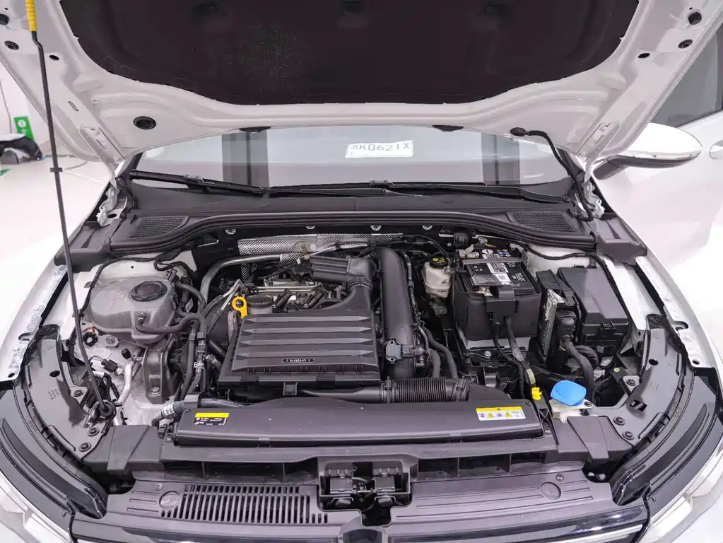 Golf 2023 Facelift 200TSI DSG Pro