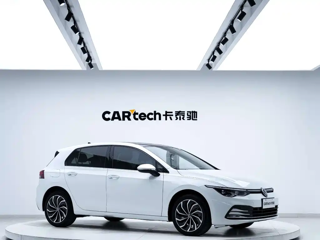Golf 2023 Facelift 200TSI DSG Pro