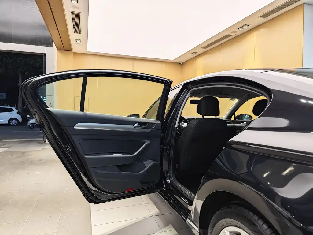 Magotan 2019 280TSI DSG Comfort Edition China VI