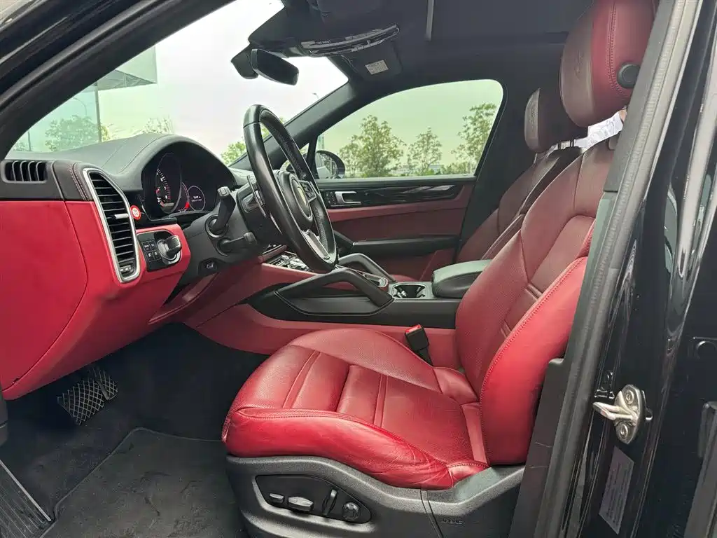 Porsche Cayenne 2019 3.0T