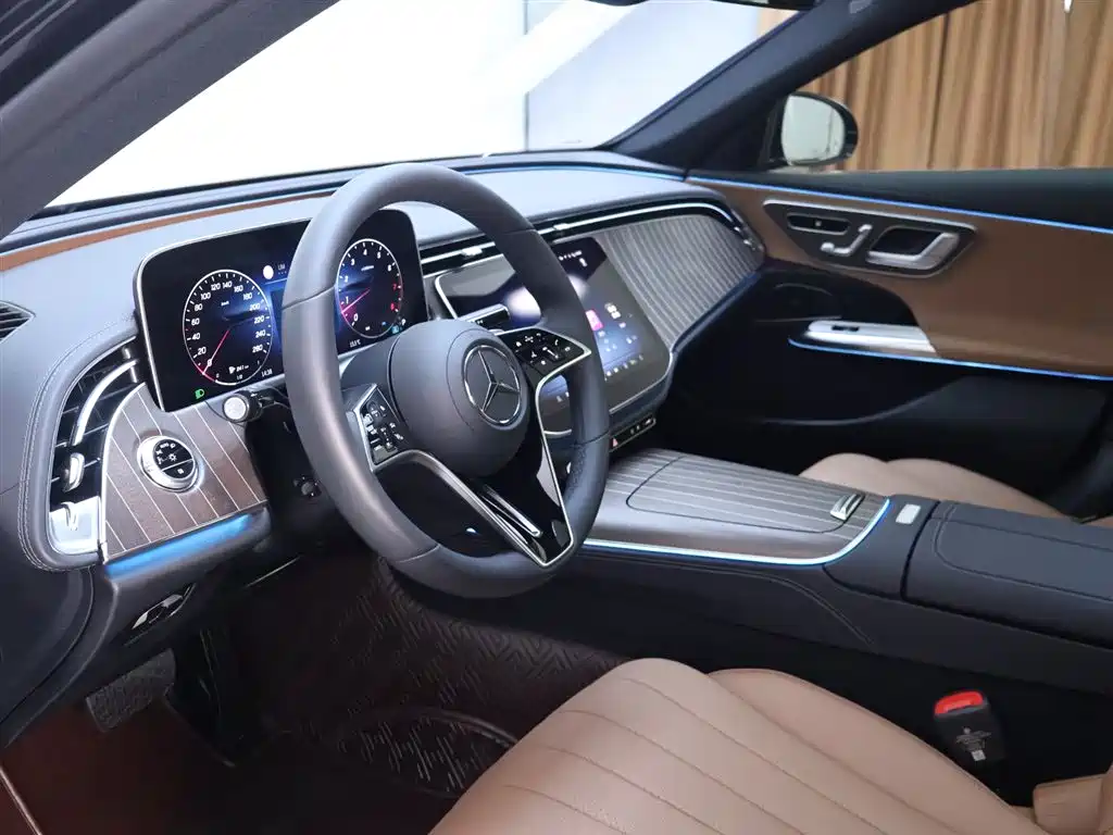 Mercedes-Benz E-Class E 300 L Elegant 2024