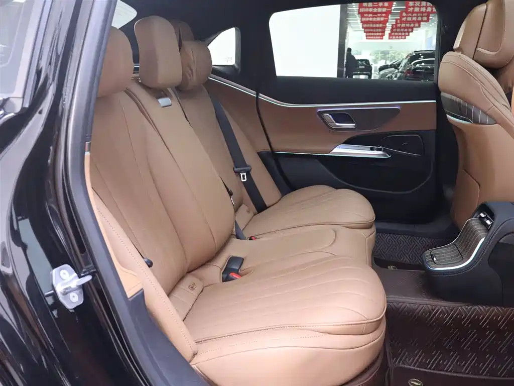 Mercedes-Benz E-Class E 300 L Elegant 2024