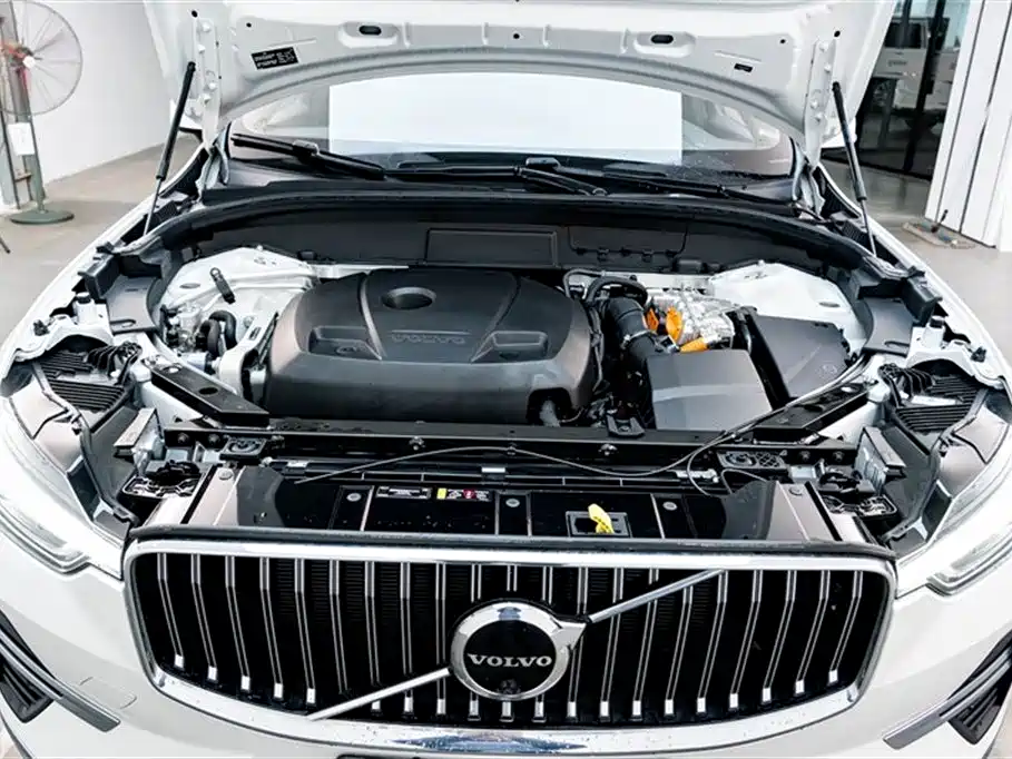 Volvo XC60 Plug-in Hybrid 2023 T8 PHEV Long Range AWD Luxury Plus