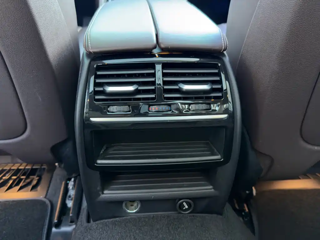BMW 5 Series 2018 Facelift 530Li Leading Edition Luxury Package