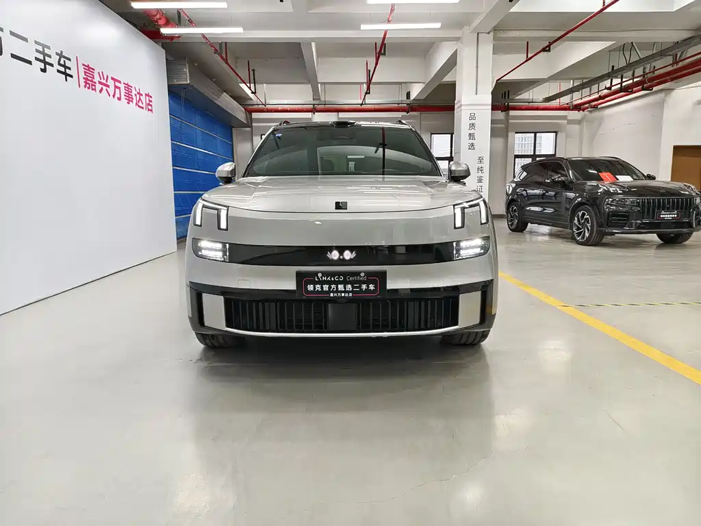 Lynk & Co 900 2025 2.0T Ultra 6-Seater