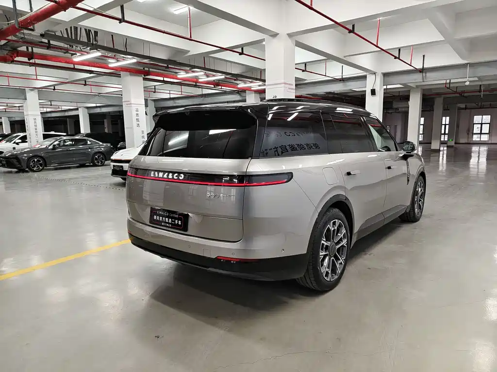 Lynk & Co 900 2025 2.0T Ultra 6-Seater