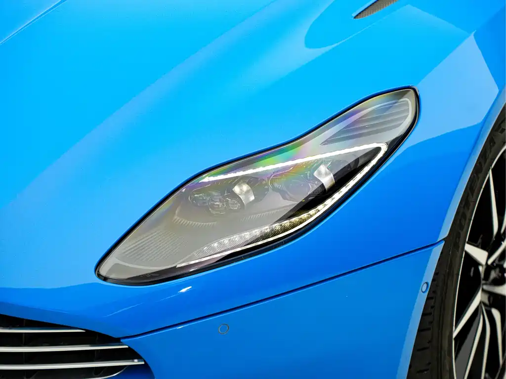Aston Martin DB11 2023 4.0T V8 Coupe