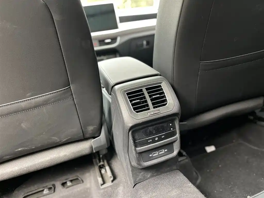 Tayron 2024 300TSI FWD Luxury Plus Advanced Edition