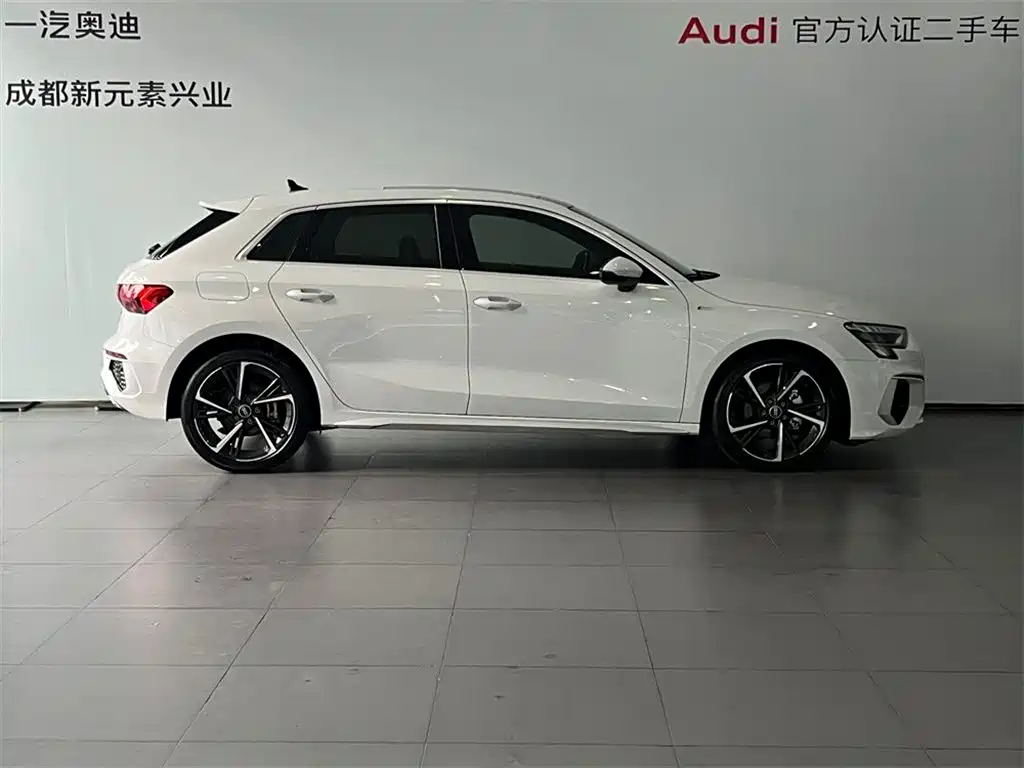 Audi A3 2024 Sportback 35 TFSI Fashion Sport