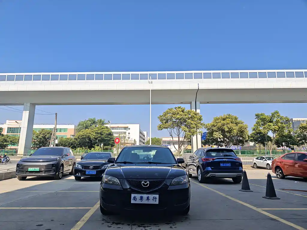 Mazda 3