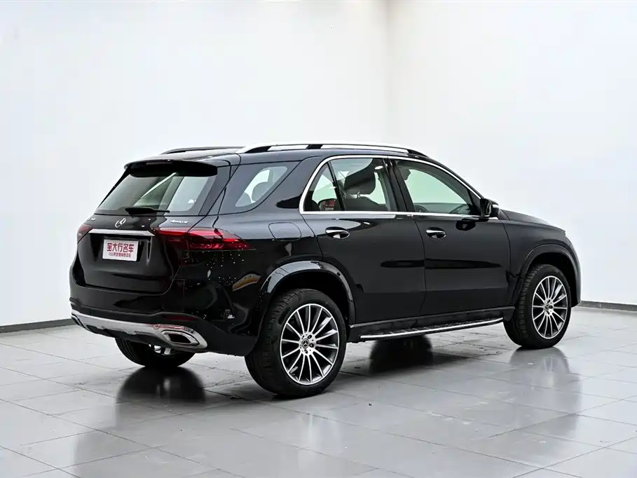 Mercedes-Benz GLE 450 4MATIC Luxury (2024)