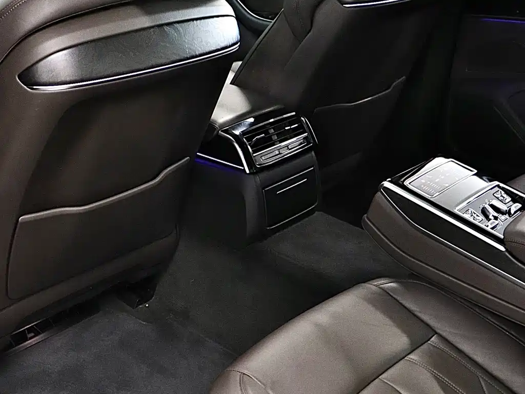 Audi A8L 2019 Plus 50 TFSI quattro Comfort