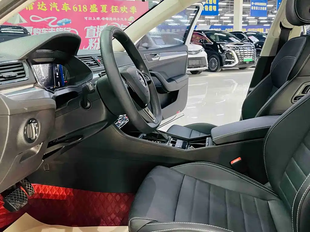 Skoda Superb 2021 TSI330 DSG Comfort Edition
