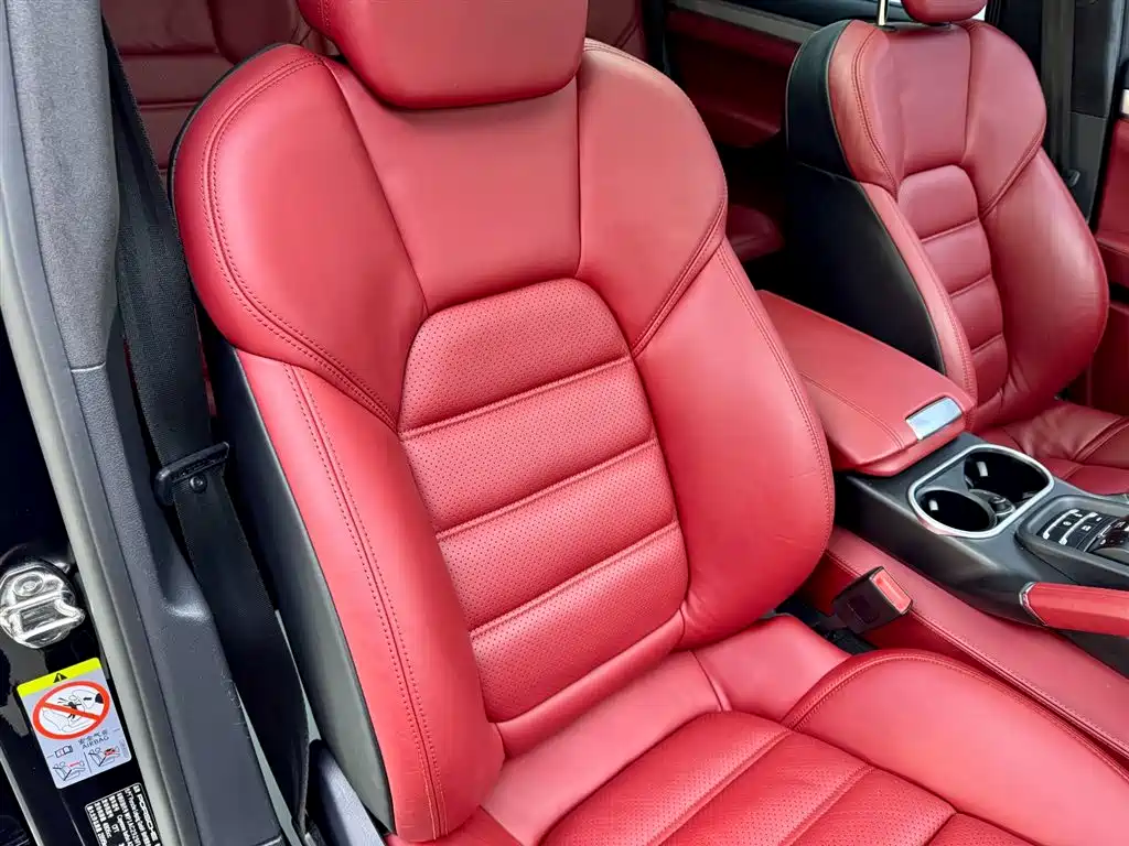 Cayenne 2015 Cayenne Turbo 4.8T