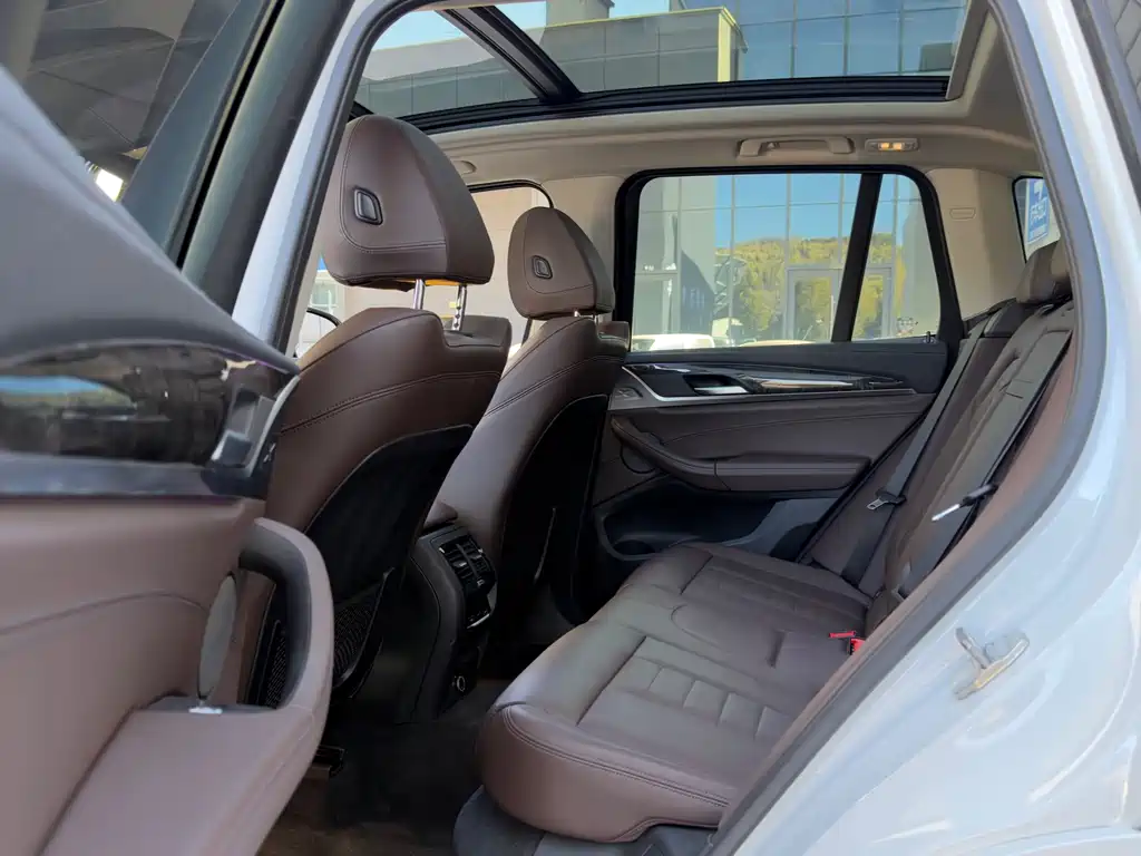 BMW X3 2018 xDrive30i Leading Edition M Sport Package China V