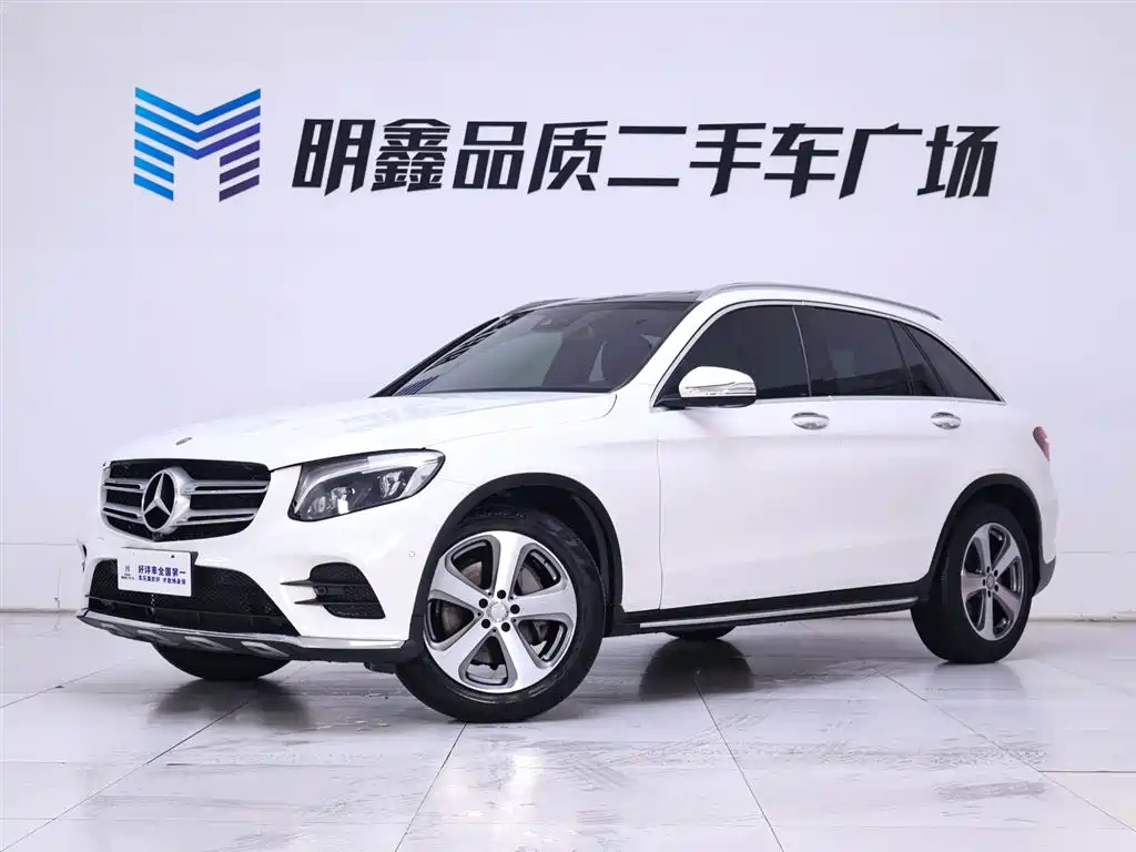 Mercedes-Benz GLC 300 4MATIC Dynamic 2017