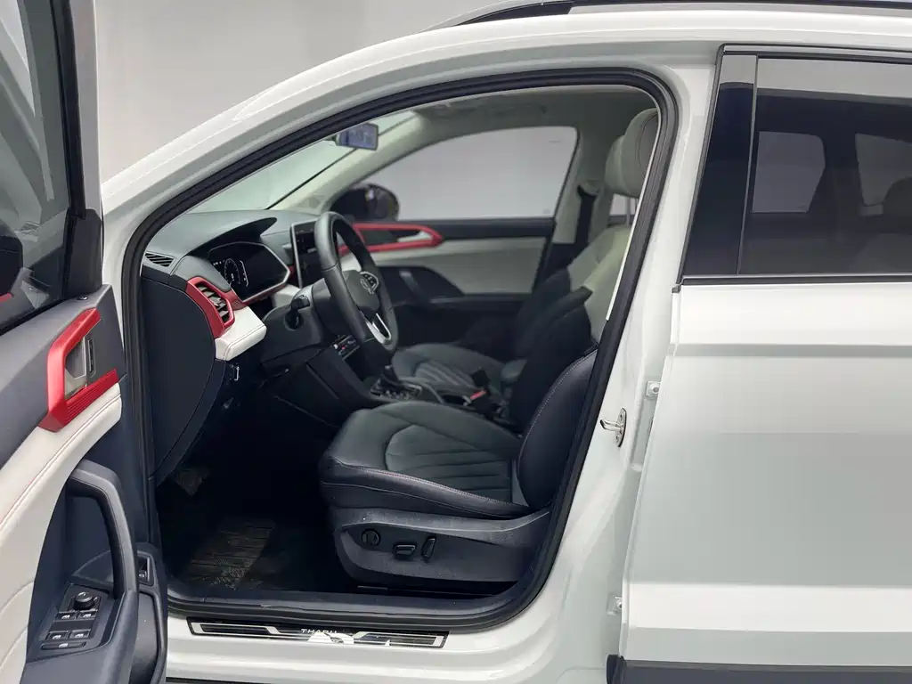 Volkswagen Tayron 2023 300TSI FWD Yuezun Edition