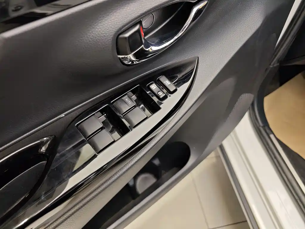 Yaris L 2020 Yaris L X 1.5L CVT Luxury Edition