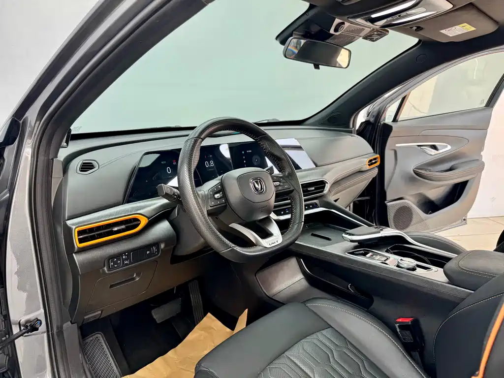 Changan UNI-T 2022 2.0T Premium