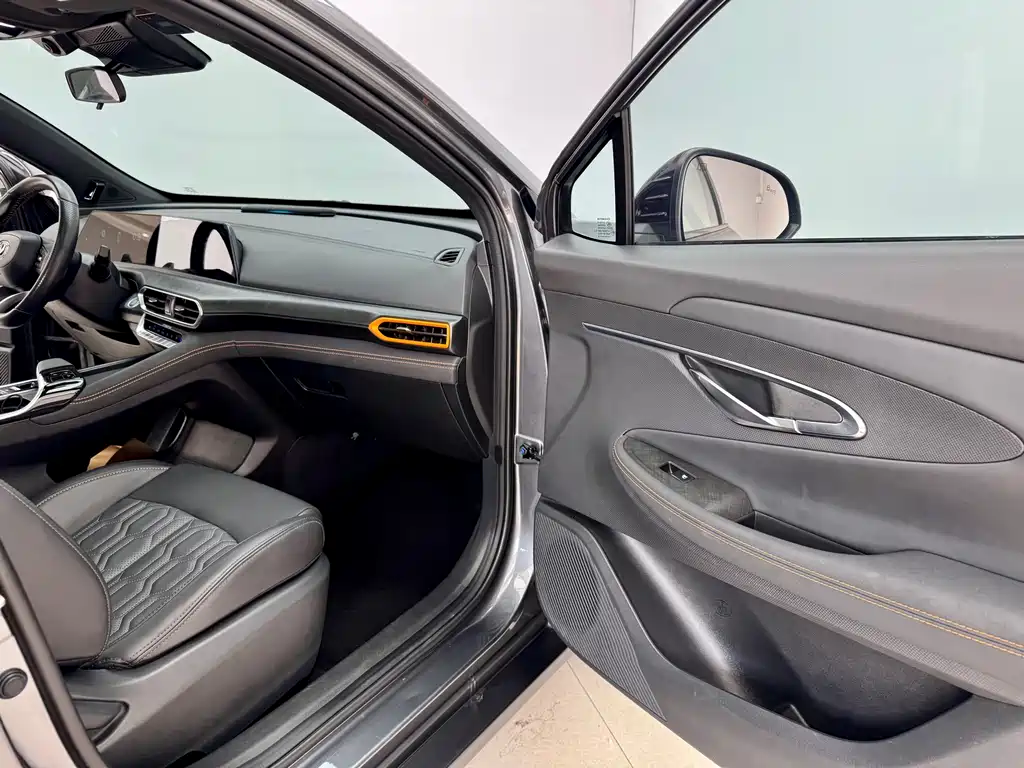 Changan UNI-T 2022 2.0T Premium