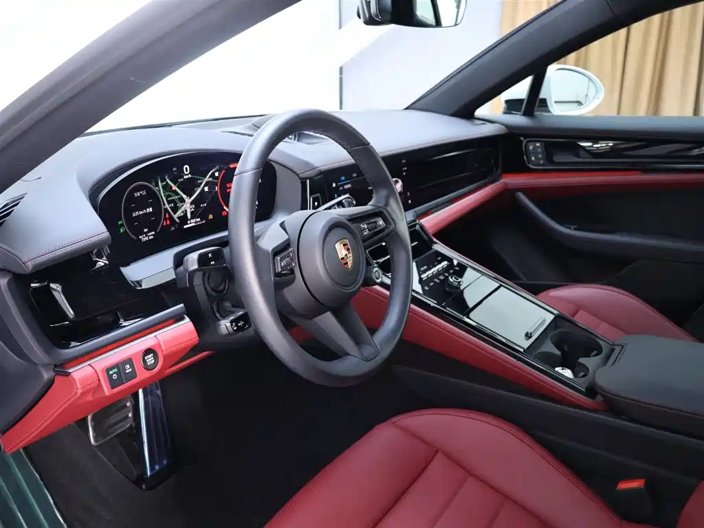 Porsche Panamera 2.9T