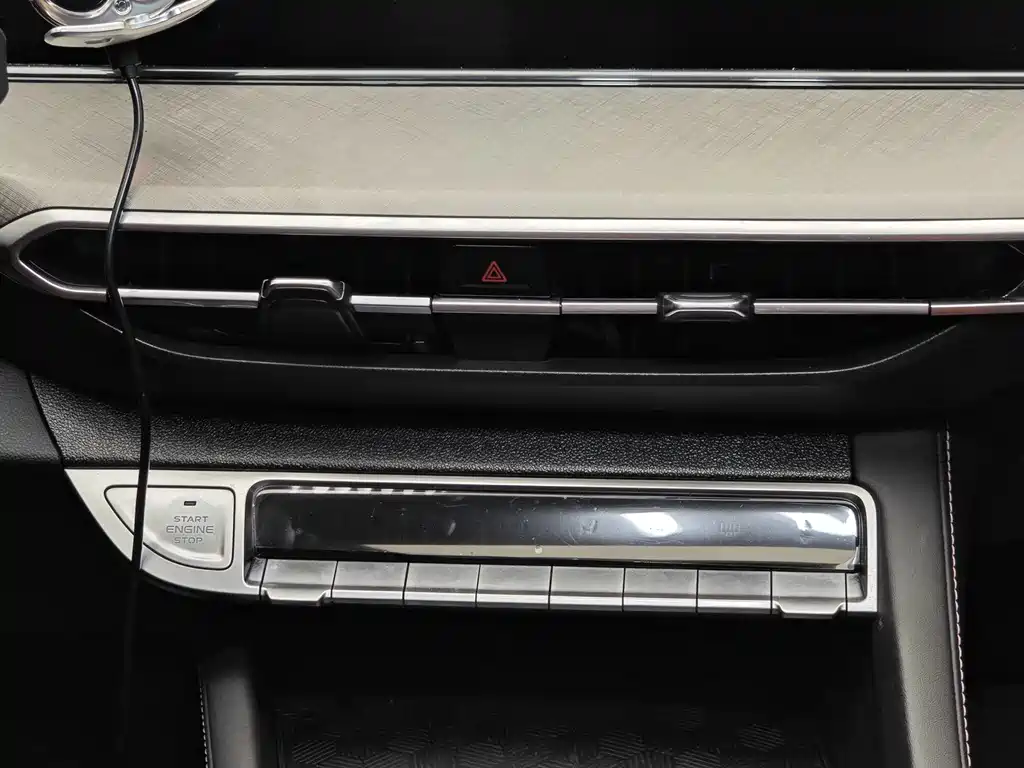 Changan Eado 2023 Changxiang Edition PLUS Blue Whale NE 1.4T GDI DCT Premium