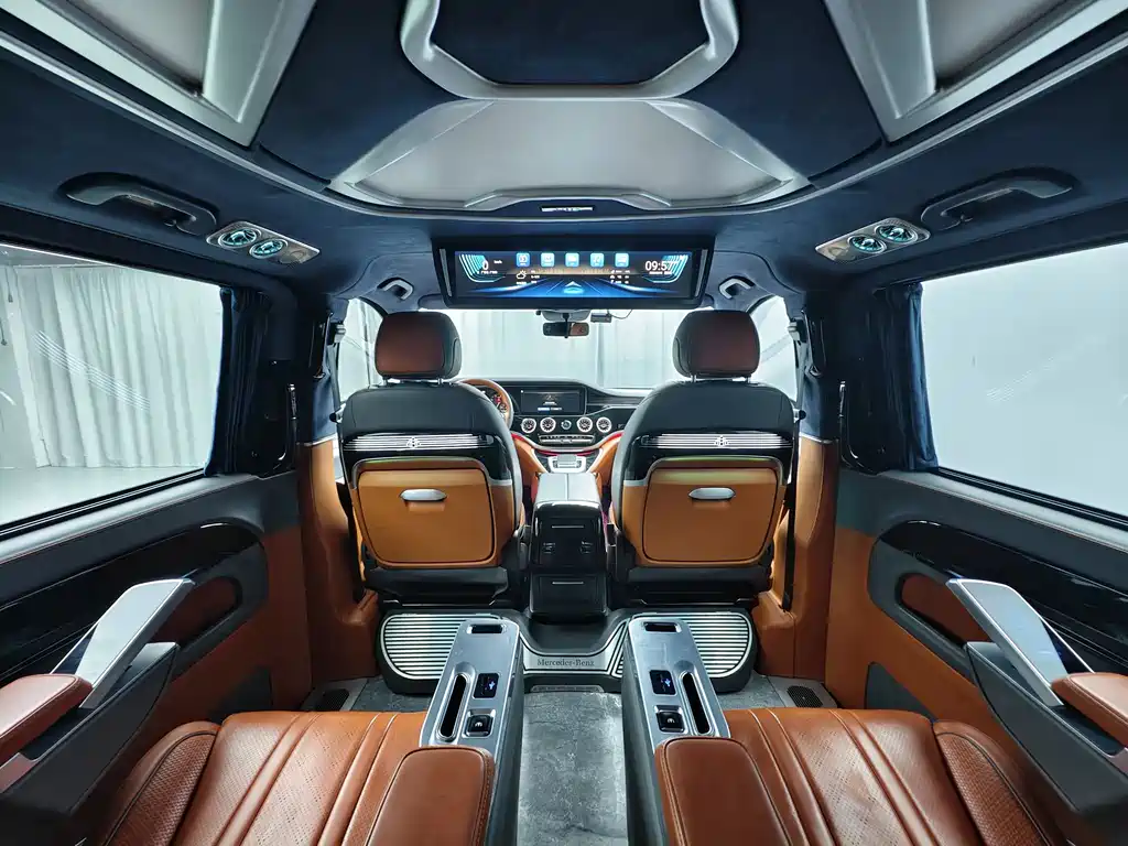 Vito 2023 2.0T Business Edition 7-Seater