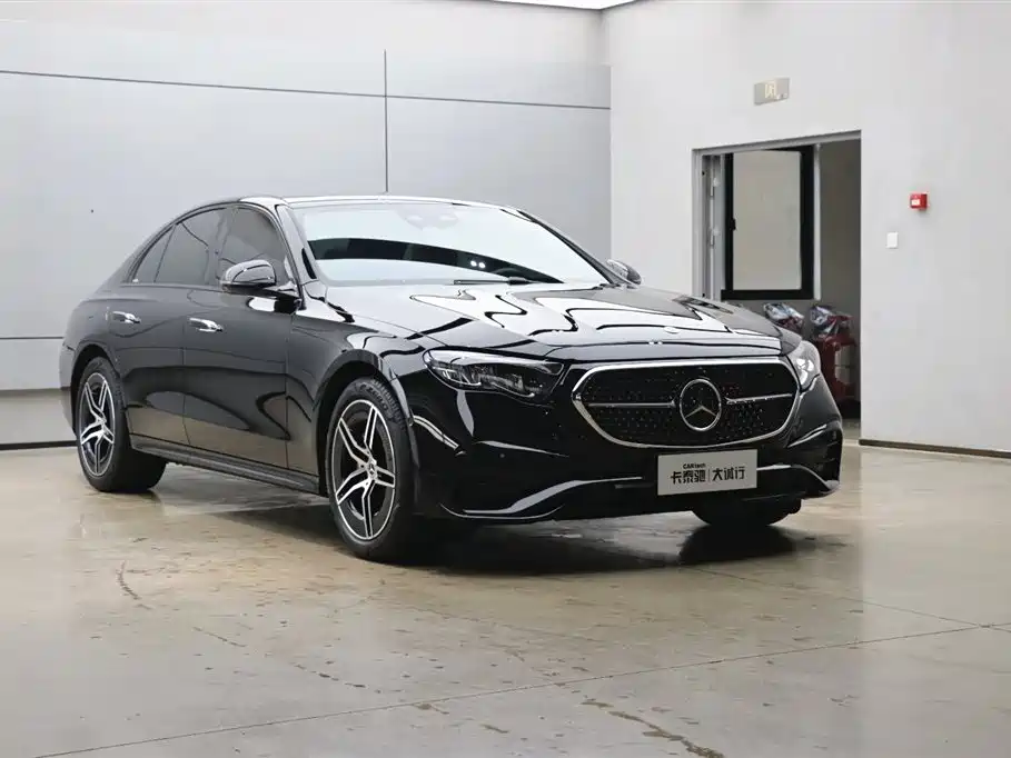 Mercedes-Benz E-Class 2024 E 300 Fashion Sport Edition