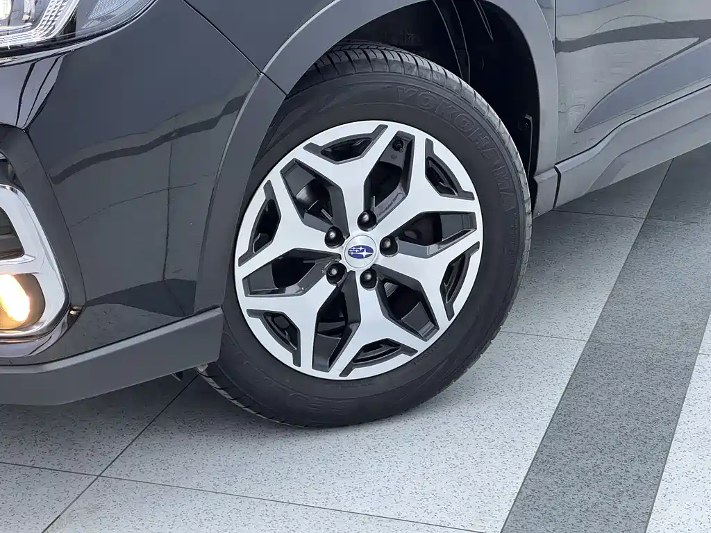 Subaru Forester 2021 2.0i Luxury Edition EyeSight
