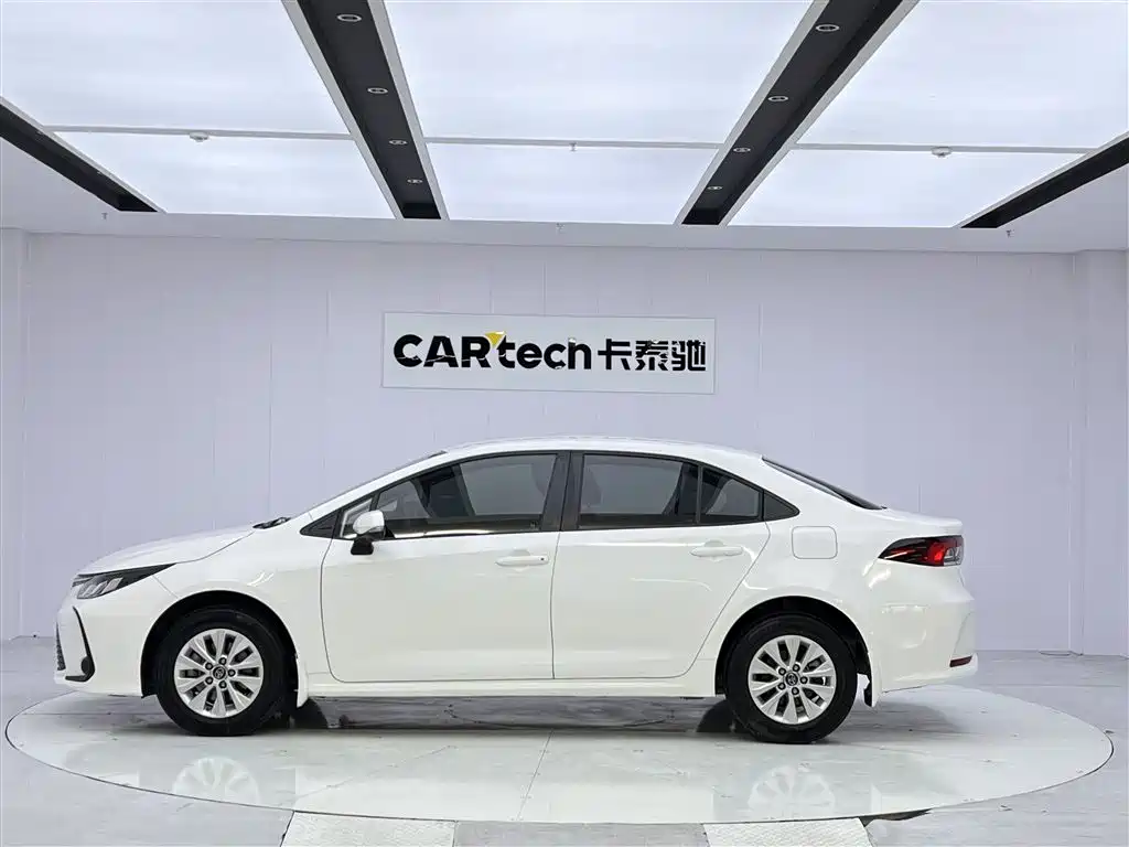 Corolla 2019 1.2T S-CVT GL Pioneer Edition