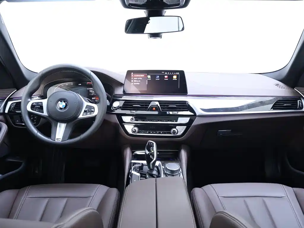 BMW 5 Series 2020 525Li M Sport Package