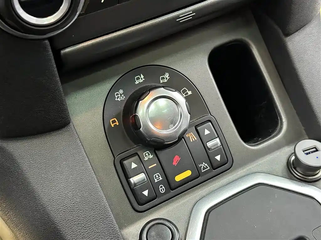 Land Rover Discovery 2013 5.0 V8 HSE