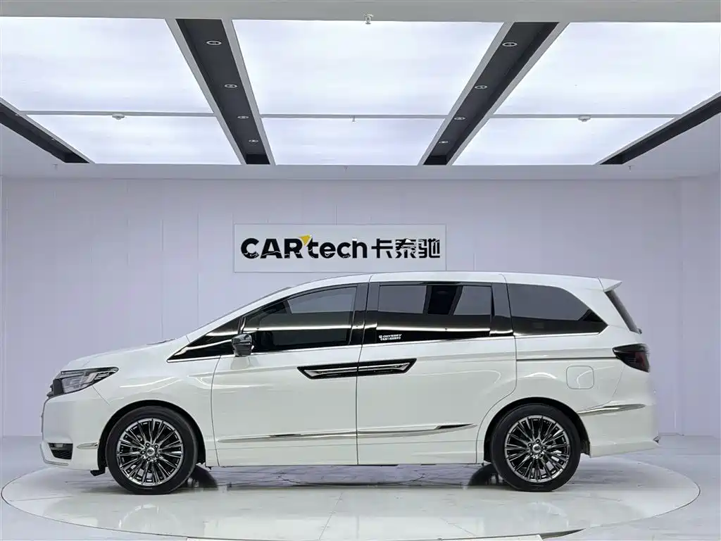 Honda Elysion 2022 2.0L e:HEV Luxury Edition