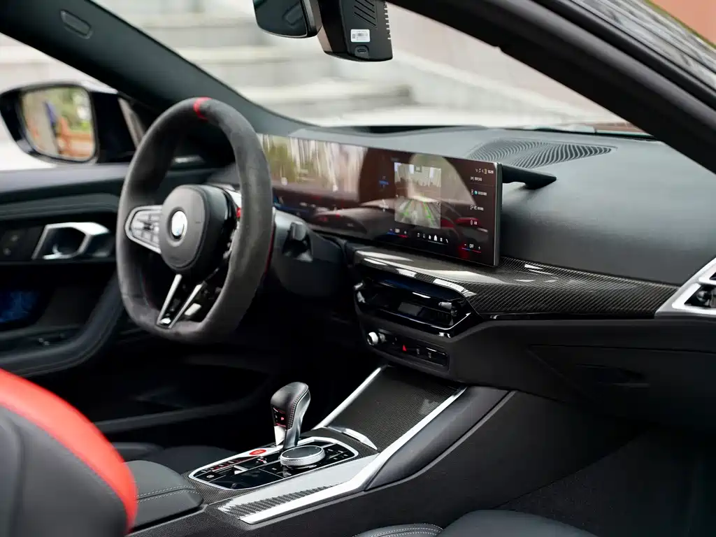 BMW M2 2024