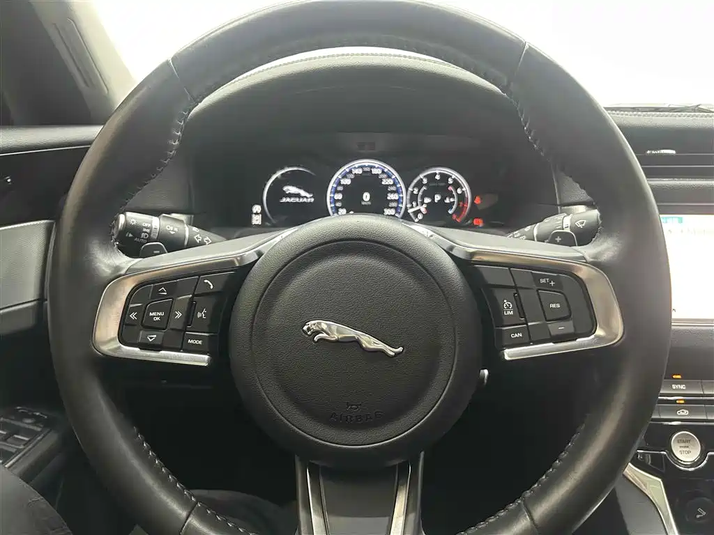 Jaguar XFL 2020 XFL 2.0T P200 RWD Elite Edition