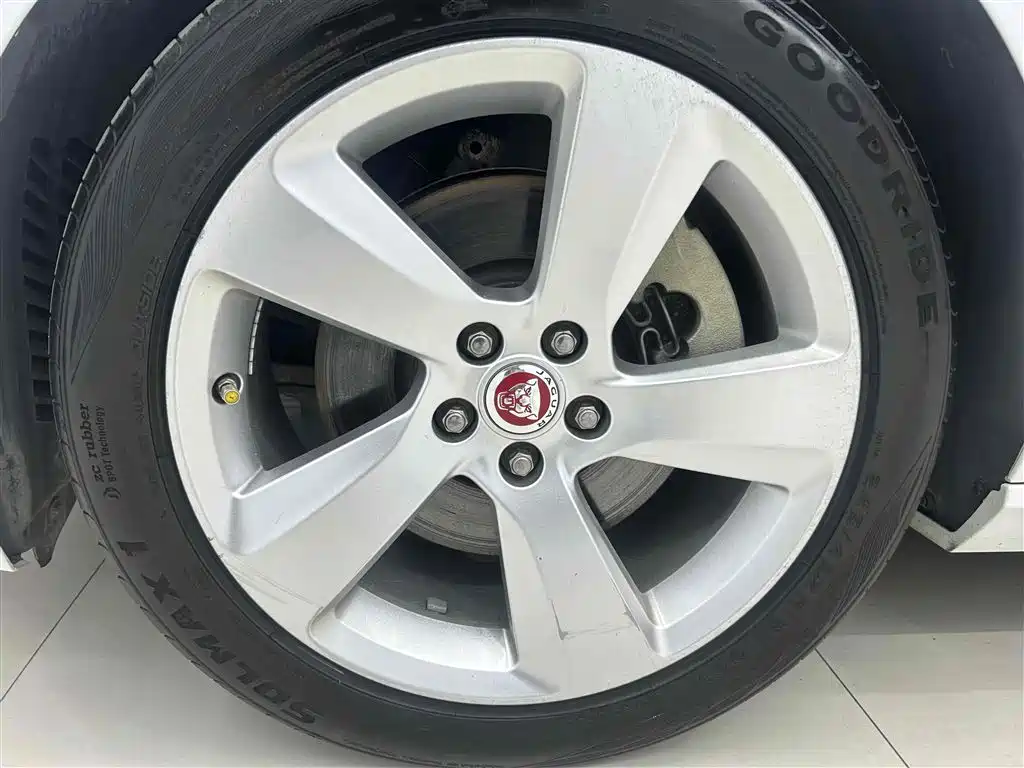 Jaguar XFL 2020 XFL 2.0T P200 RWD Elite Edition