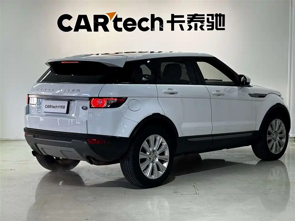 Range Rover Evoque 2015 2.0T 5-door HSE