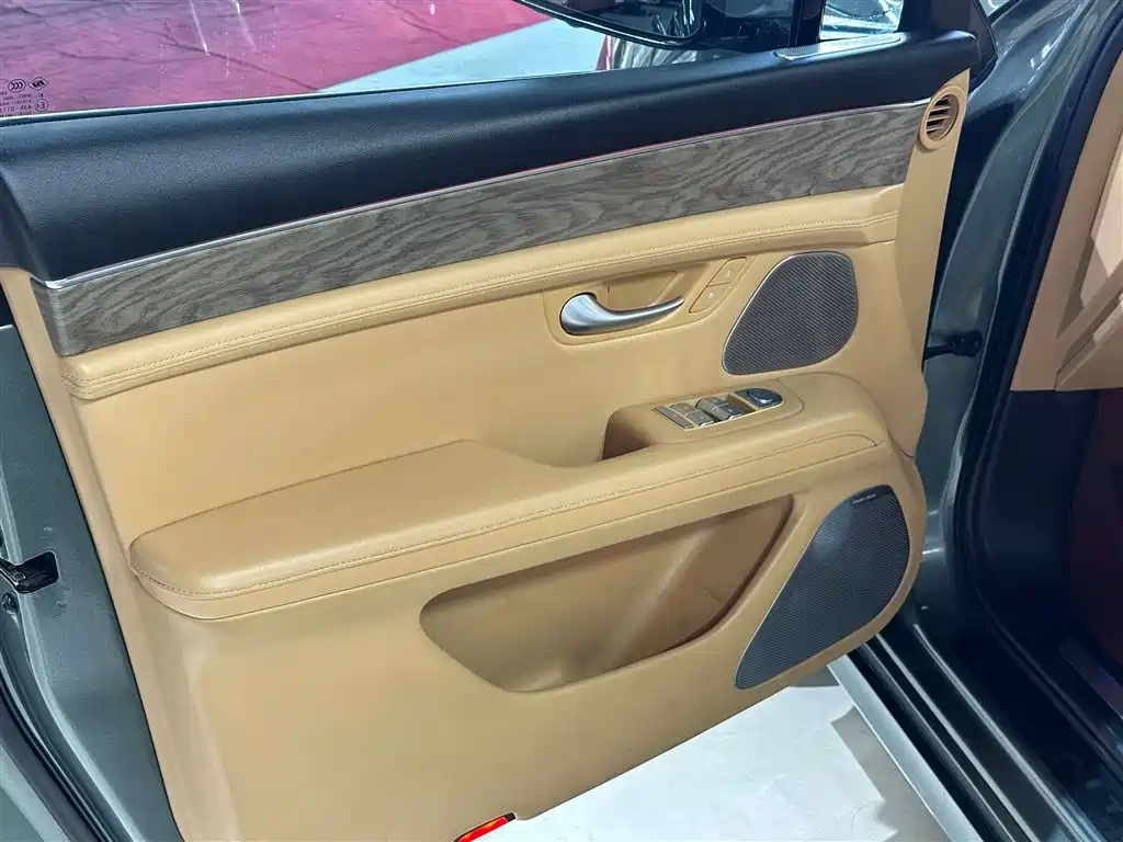 AITO M5 2022 EREV AWD Flagship Edition