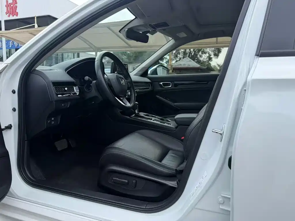 Honda Integra 2022 240TURBO CVT Phantom Night Luxury Edition